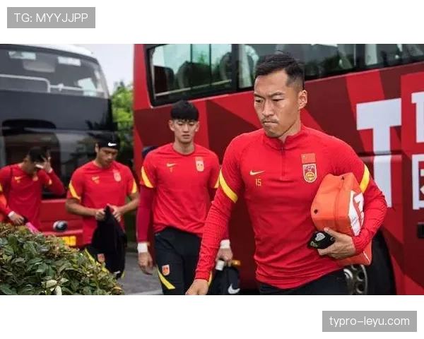 欧洲杯高温来袭,球员体能与状态面临严峻考验 欧洲杯高温来袭,球员体能与状态面临严峻考验