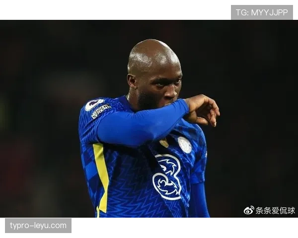 卢卡库强势复出状态回暖,球迷期待其赛场再掀风暴 卢卡库强势复出状态回暖,球迷期待其赛场再掀风暴