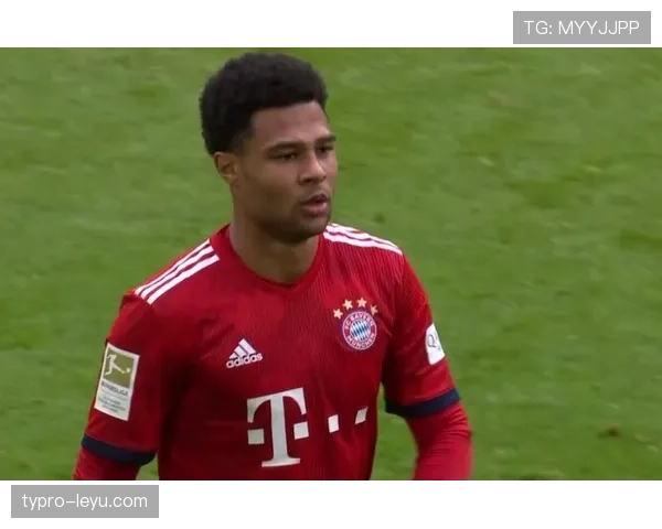 格纳布里持续发挥稳定，成为德甲比赛中的关键球员